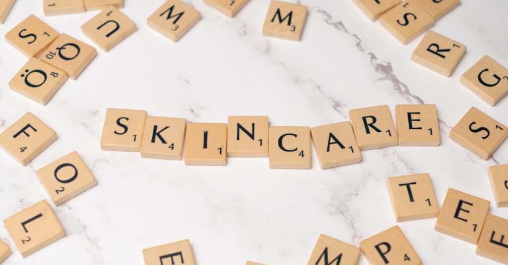 化粧水の使い方が逆効果になり乾燥肌を悪化させている女性の図解