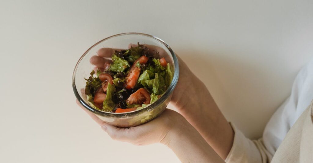 腸内フローラと食事内容が肌の乾燥に影響を与える流れを示す図