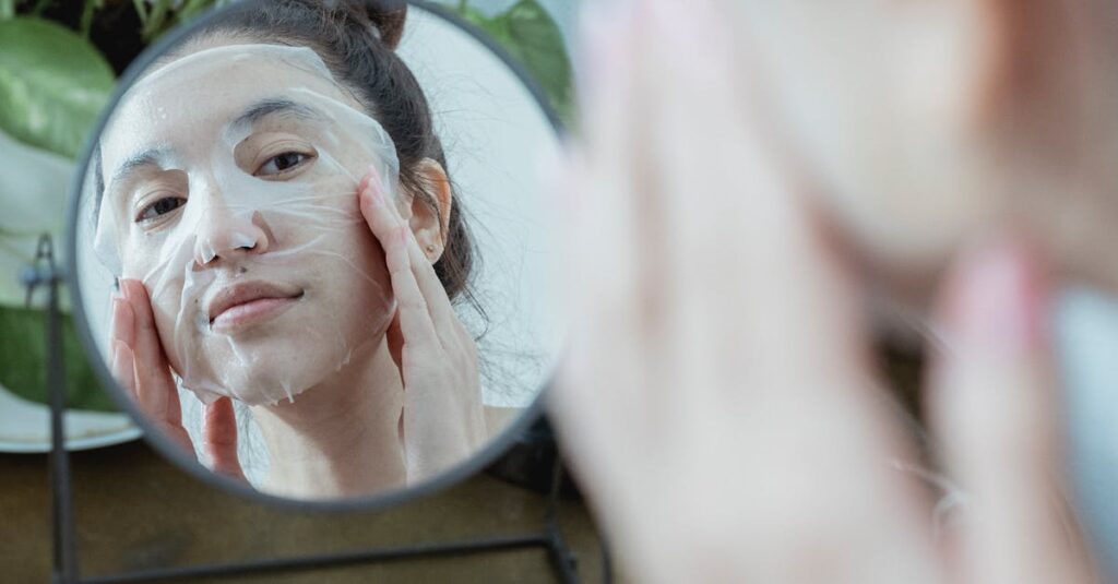 ドラッグストアで買える美白スキンケア商品のイメージ画像(メラノCCやアクアレーベルなど)