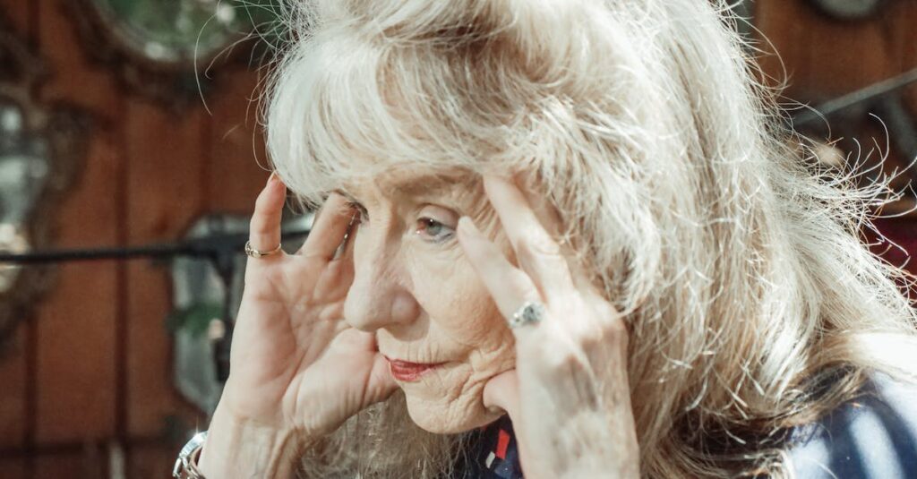 30代女性の顔に現れやすいたるみの特徴を示すイメージ