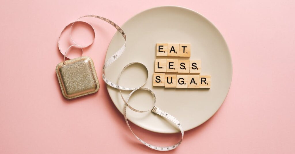 正月太りをすぐ戻すために体質や行動パターンの違いを分析する女性のイメージ