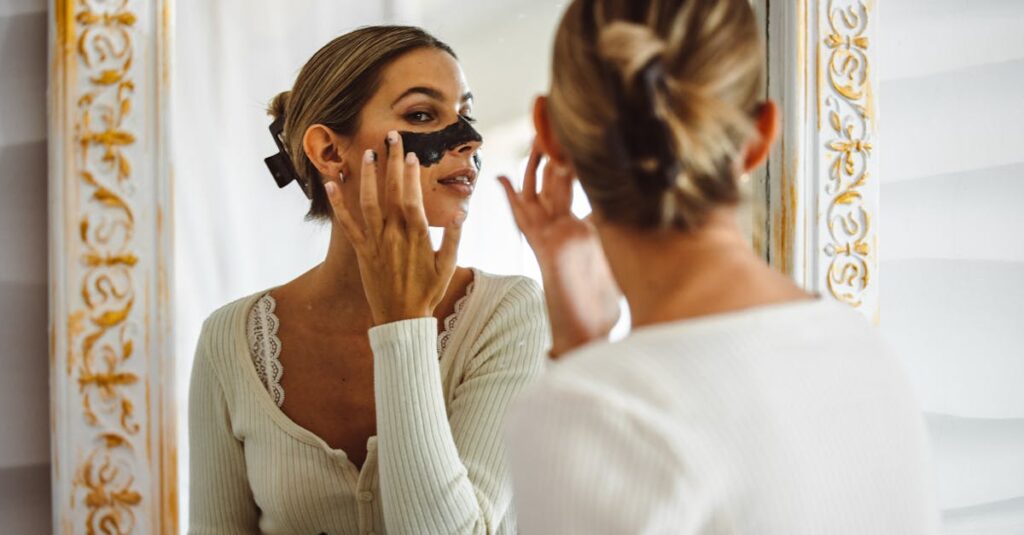 ムラなくカラートリートメントを塗布している様子