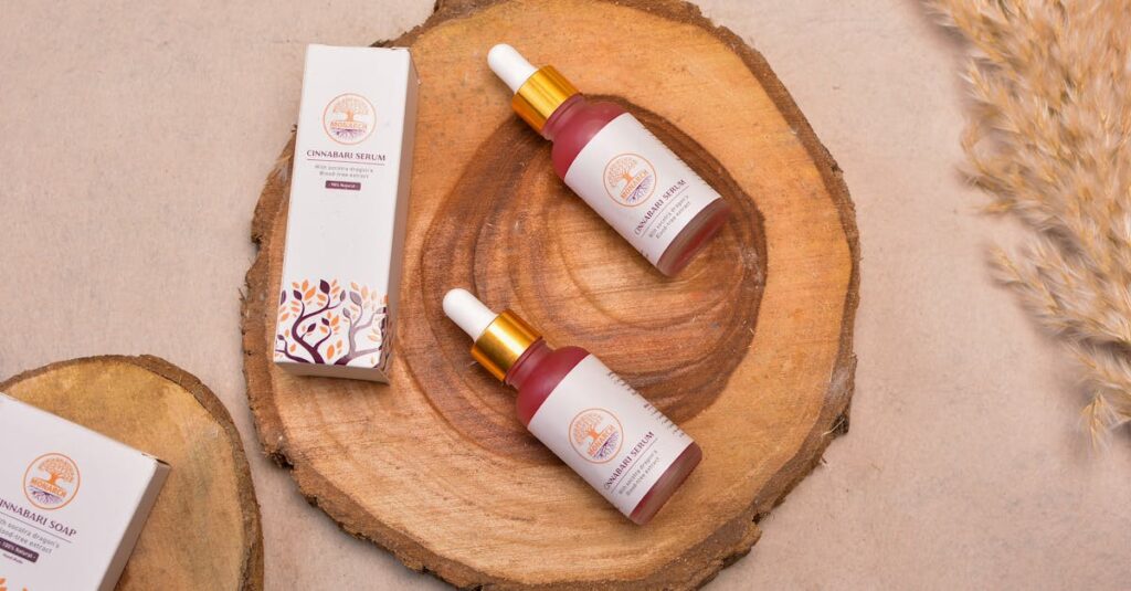 BELLUMOREに配合された保湿成分セラミド、ヒアルロン酸、グリセリンの効果を示す図