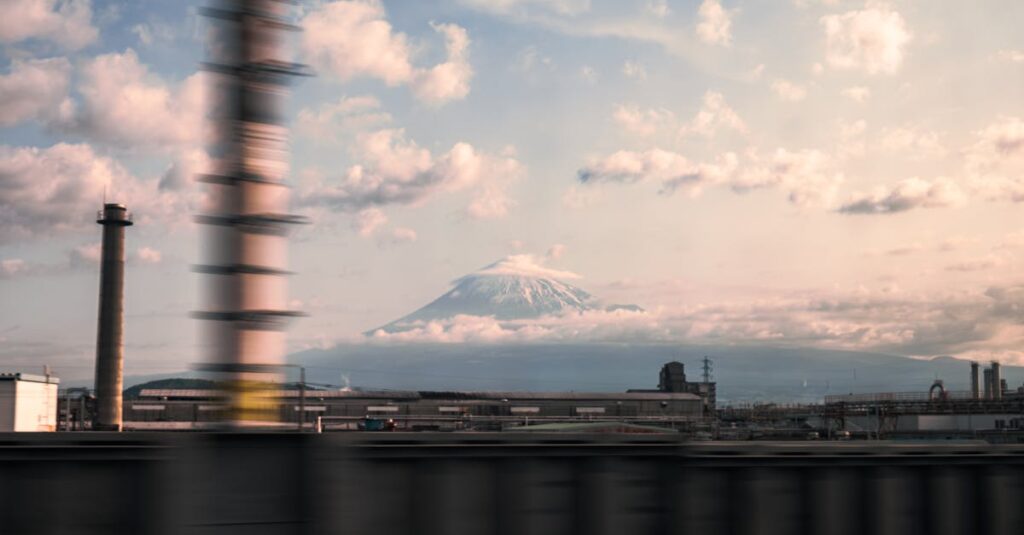 国内生産のサプリメント工場で製造される高品質NMN製品の様子