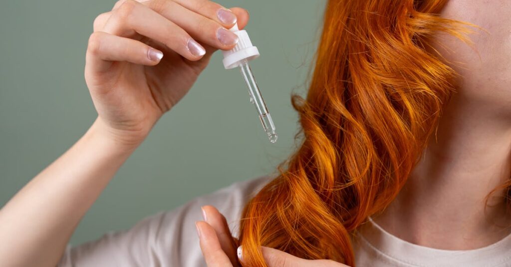 発毛剤の塗布方法を間違えた例と正しい方法を比較したイメージ