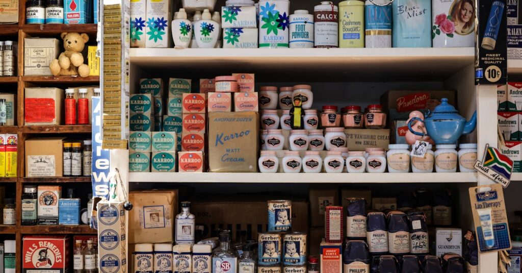 ドラッグストアでスカルプD メディカルミノキ5 プレミアムが並ぶ棚のイメージ