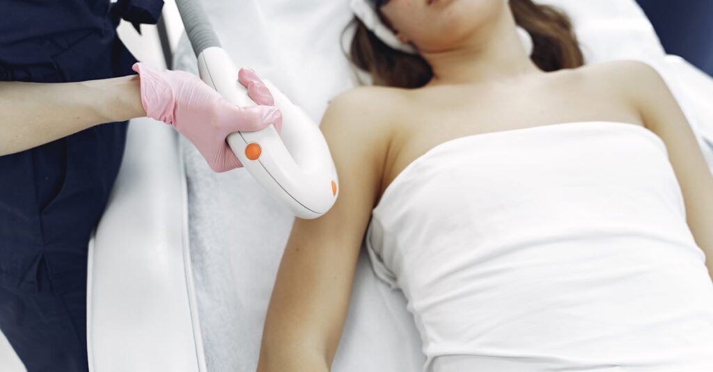 医療脱毛と美容脱毛の違いを表で比較したイメージ画像