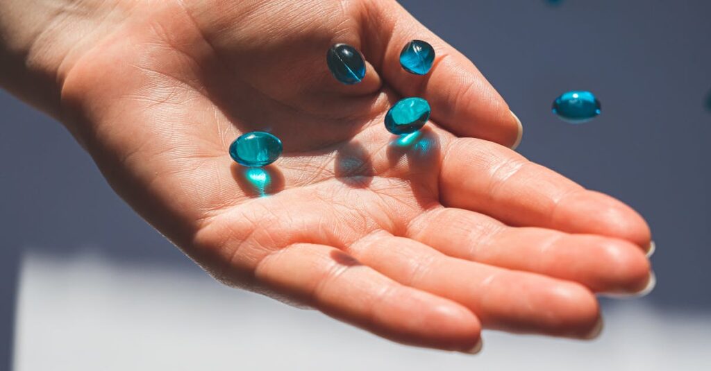 高純度NMNカプセルのクローズアップと含有量を示すイメージ