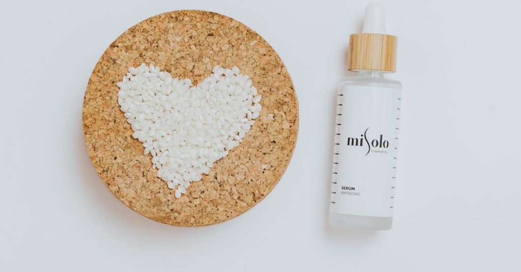 セラミドとヒアルロン酸の保湿効果のイメージ