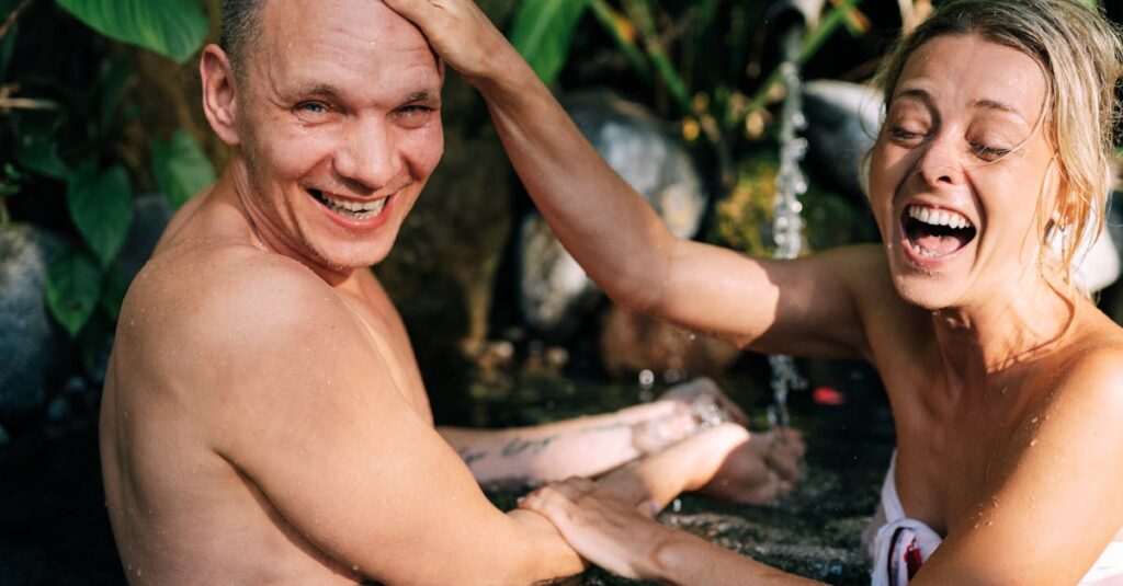 脱ファンデを成功させた女性がすっぴんで外出する様子