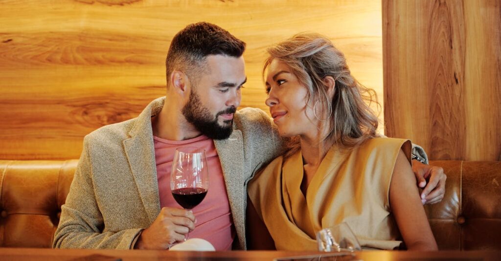 婚活プロフィールで人柄を伝える工夫をする様子を描いたイメージ