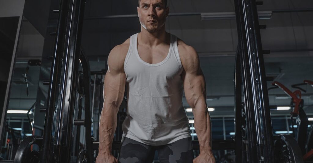 パーソナルジムとプライベートジムのトレーニング環境の違いを表すイメージ