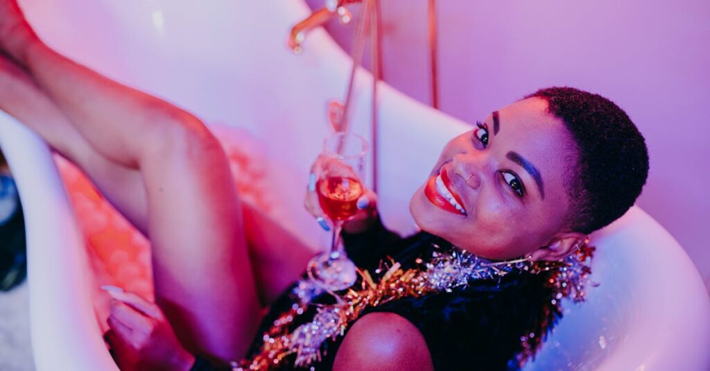 美容感度の高い女性たちがアスタリフトのコラーゲンドリンクをSNSで紹介している様子。