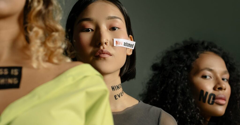 マルコの体験を通じて意識や気持ちに変化があった女性の前向きな姿