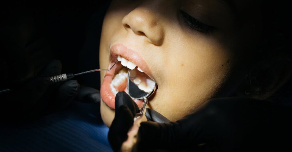 スマイルモア矯正の定期チェックと通院イメージ