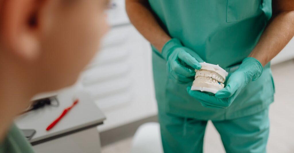 スマイルモア矯正のオンライン相談サポートのイメージ