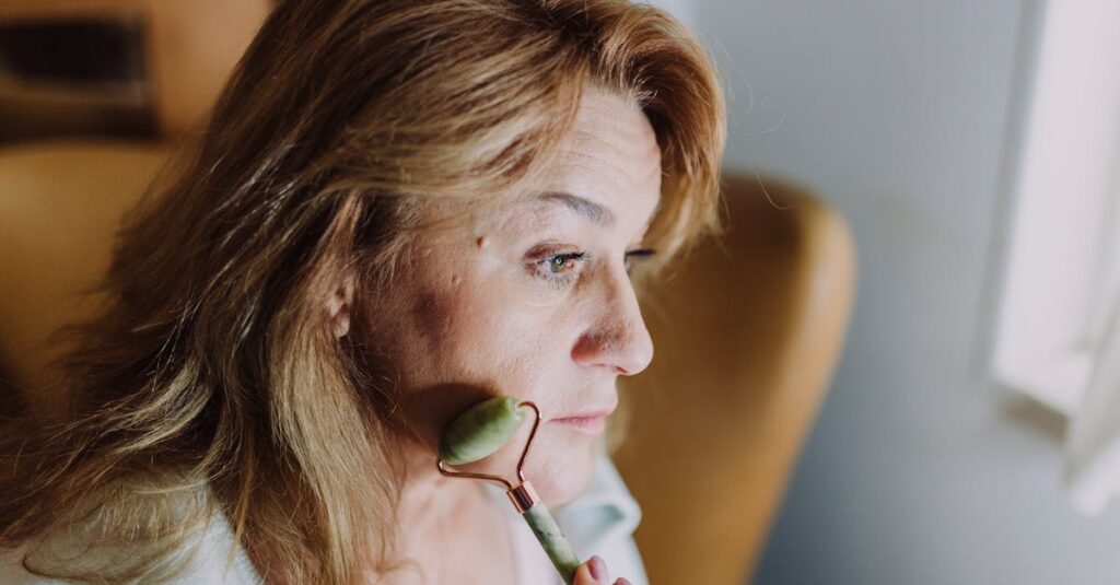 年代別で変化した肌の例を示すアンチエイジングのビジュアル