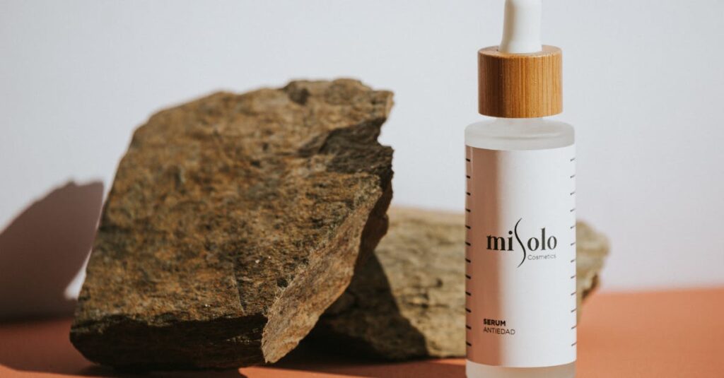 高品質スキンケア製品の価格構成や根拠を示す図解