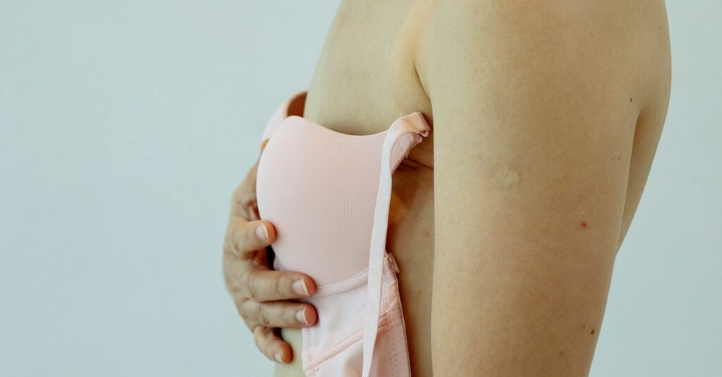豊胸したことを誰にも知られず自然に美しくなりたい女性に最適な施術