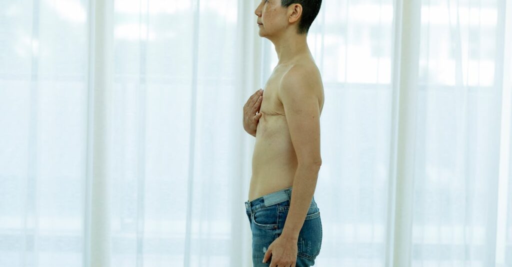 マルコのボディメイク体験によるビフォーアフターの変化を示す女性の写真