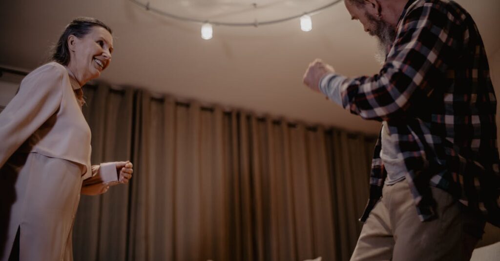 SOELUでリラックスしながらヨガを続ける女性のイメージ画像