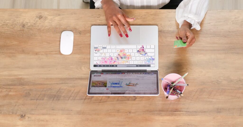 NMNサプリの公式サイトでの購入手順を説明する3ステップの図