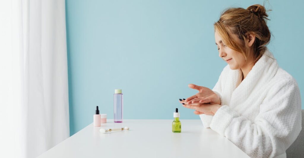 スキンケアを継続するための工夫を取り入れた日常風景。洗面台に並べられたスキンケア用品とチェックリスト