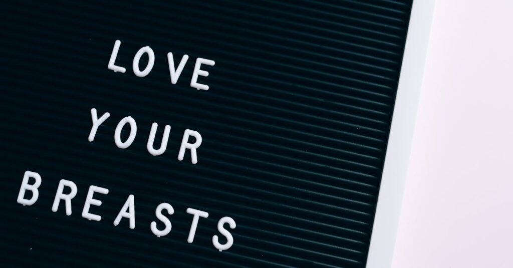 自然さと美しさのバランスを追求したバストデザインを提供するTHE CLINICの審美眼