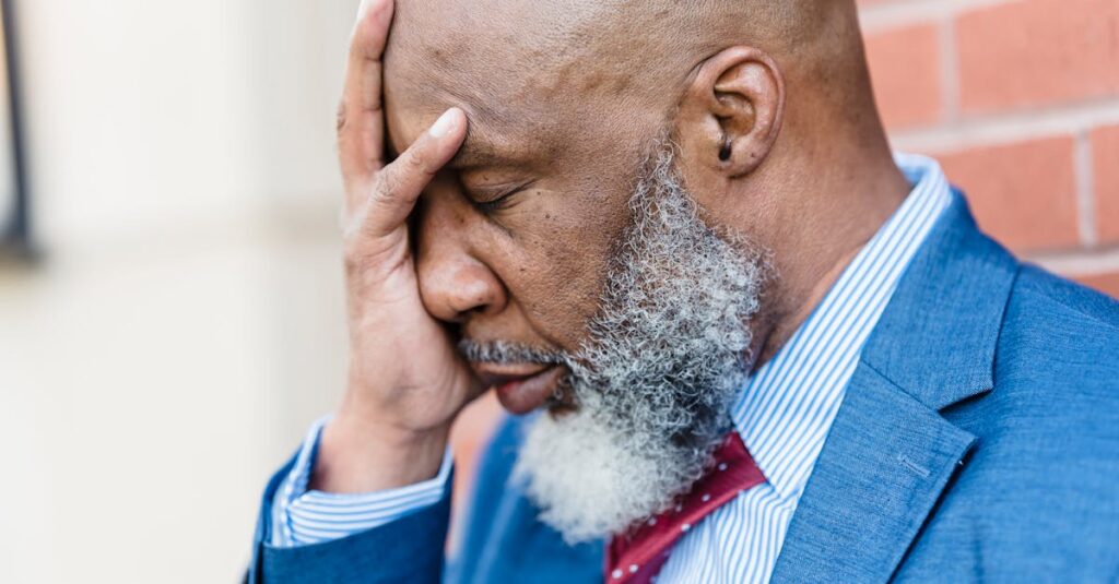 自己流ダイエットで結果が出ず悩む女性がマルコ体験で前向きになるシーン